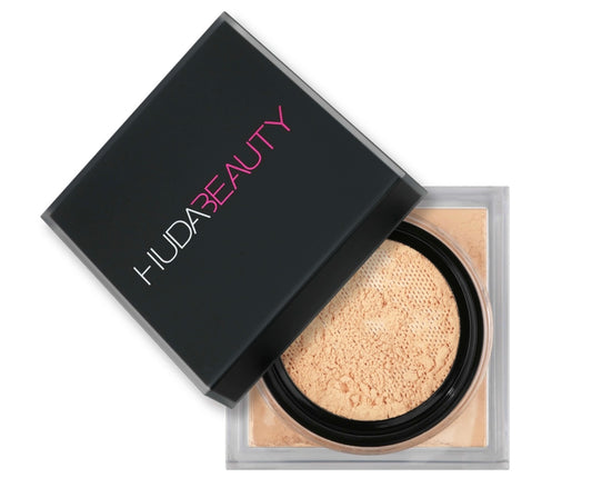 HUDA BEAUTY EASY BAKE LOOSE POWDER BANANA BREAD