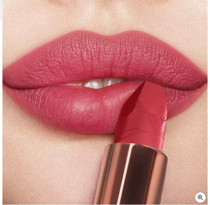 CHARLOTTE TILBURY LOOK OF LOVE MATTE REVOLUTION LIPSTICK - first dance