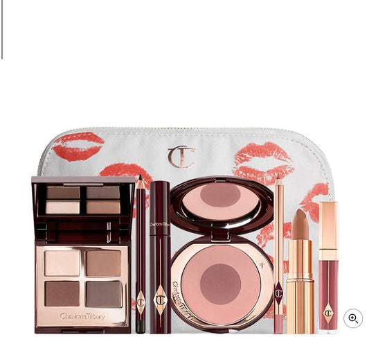 CHARLOTTE TILBURY THE SOPHISTICATE LOOK light