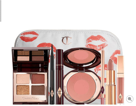 CHARLOTTE TILBURY THE BELLA SOFIA LOOK light